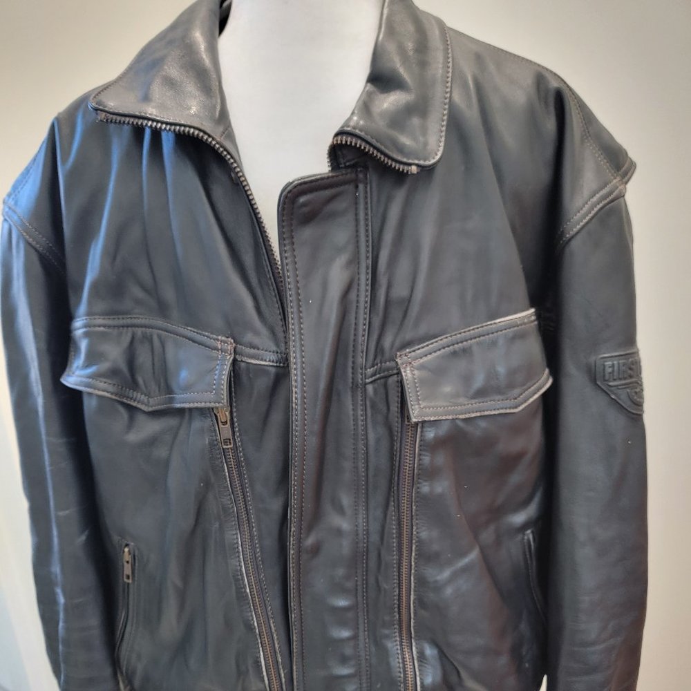 Men's vintage leather  motorcycle jacket